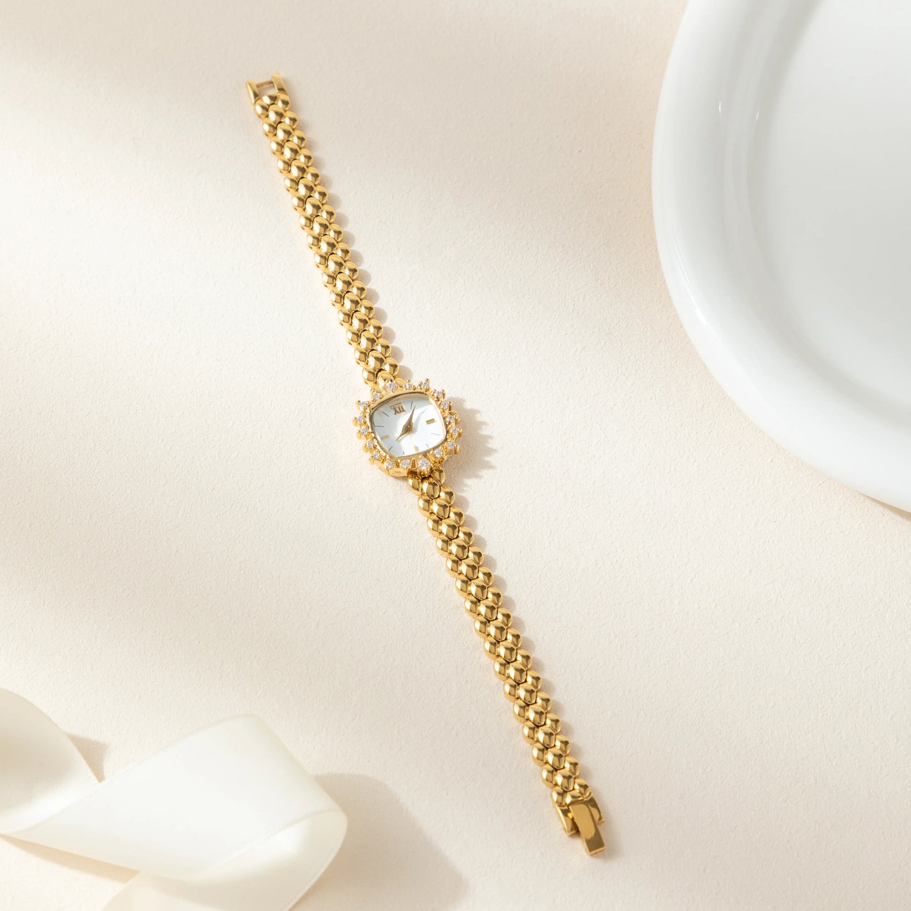 Milo Curve horloge