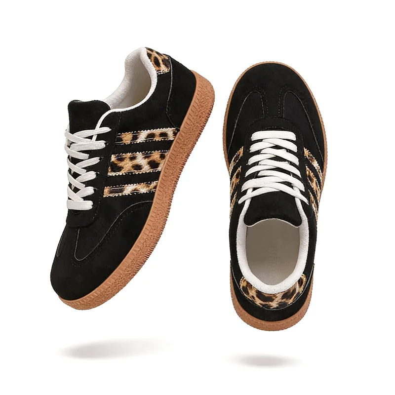 Retro zwarte sneakers met luipaardprint
