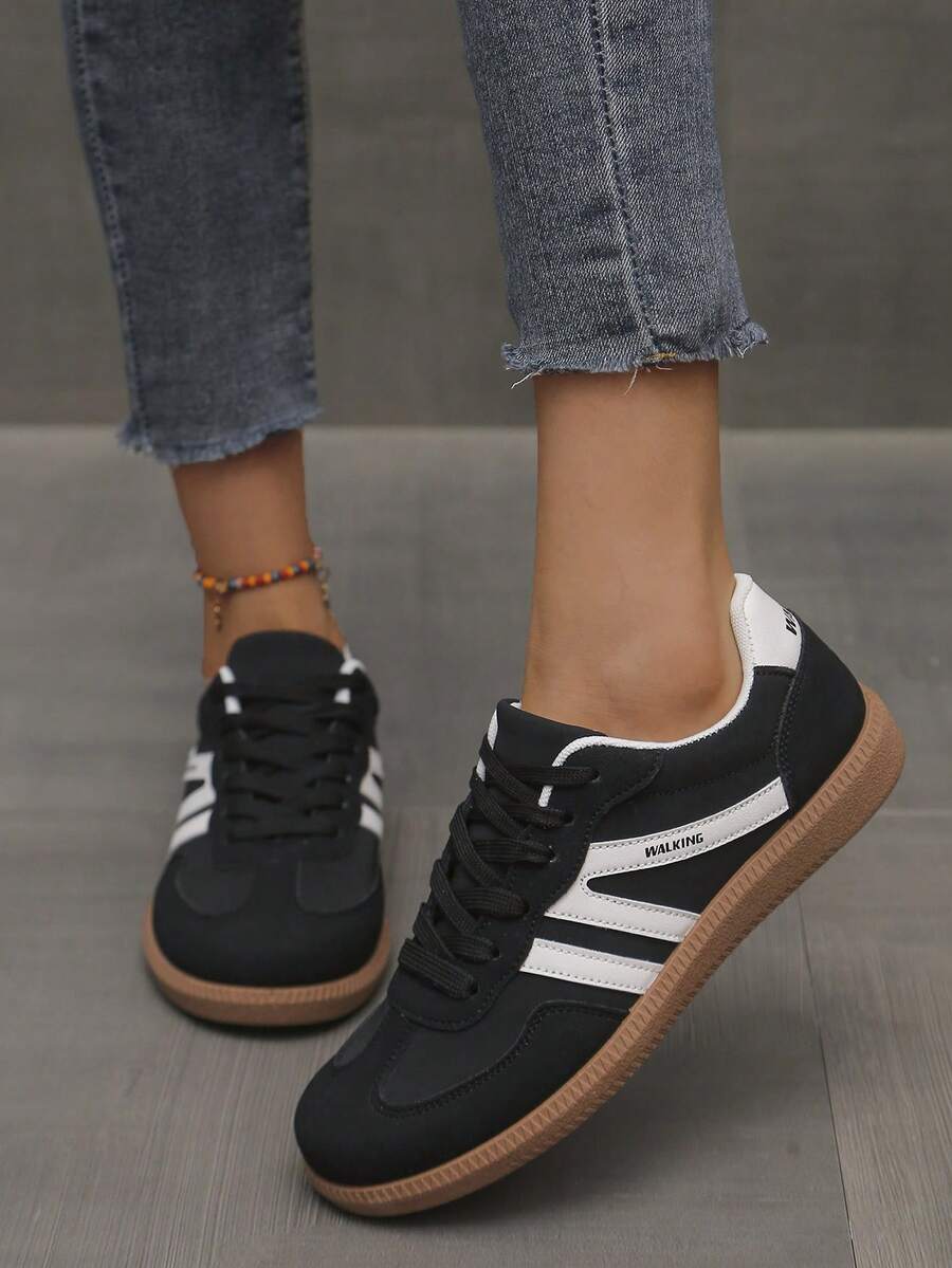 Camden Court zwarte gum sneakers