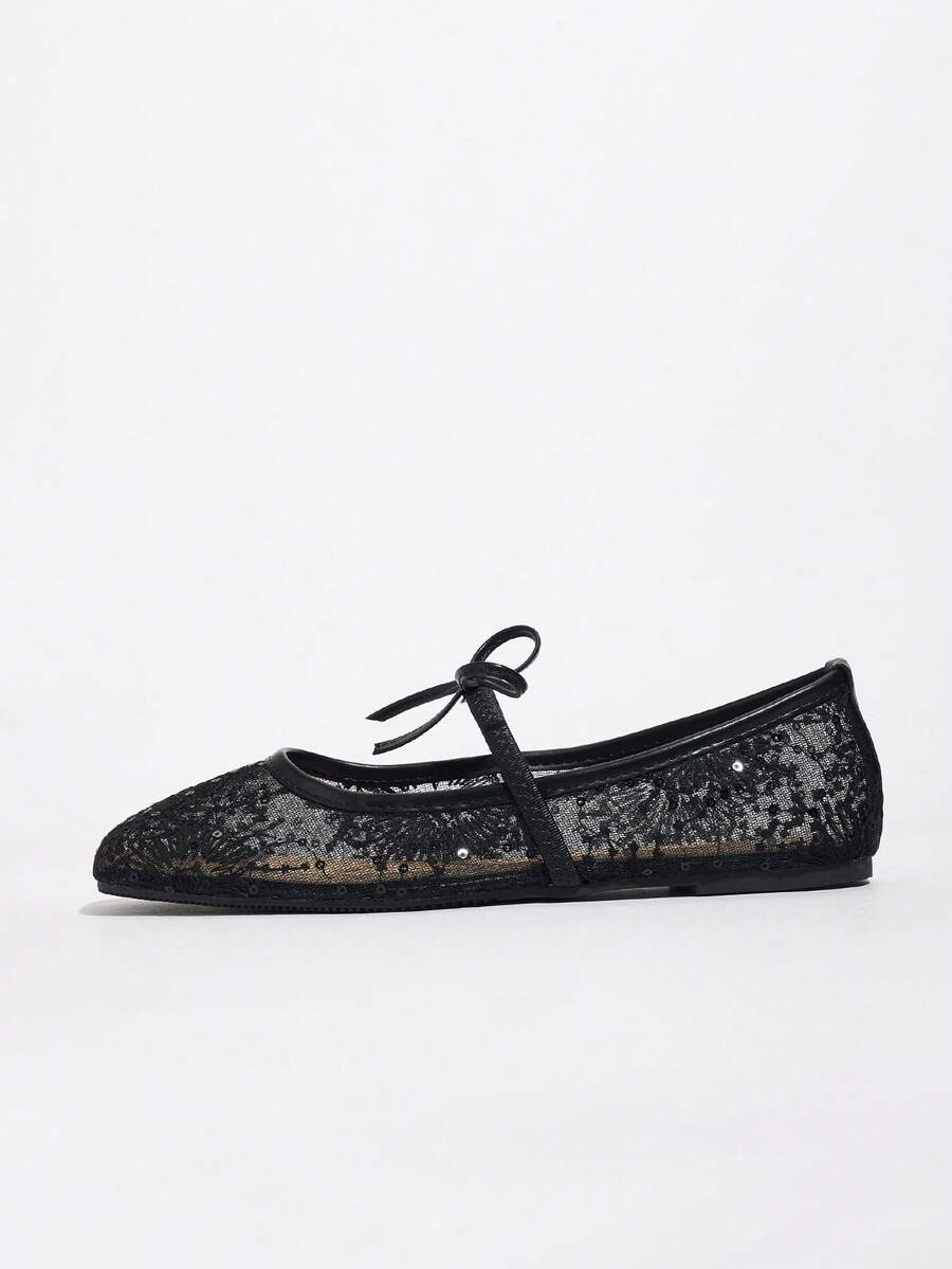 Elowen Lace Mary Jane ballerina's