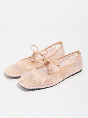 Elowen Lace Mary Jane ballerina's