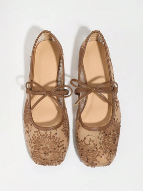 Elowen Lace Mary Jane ballerina's