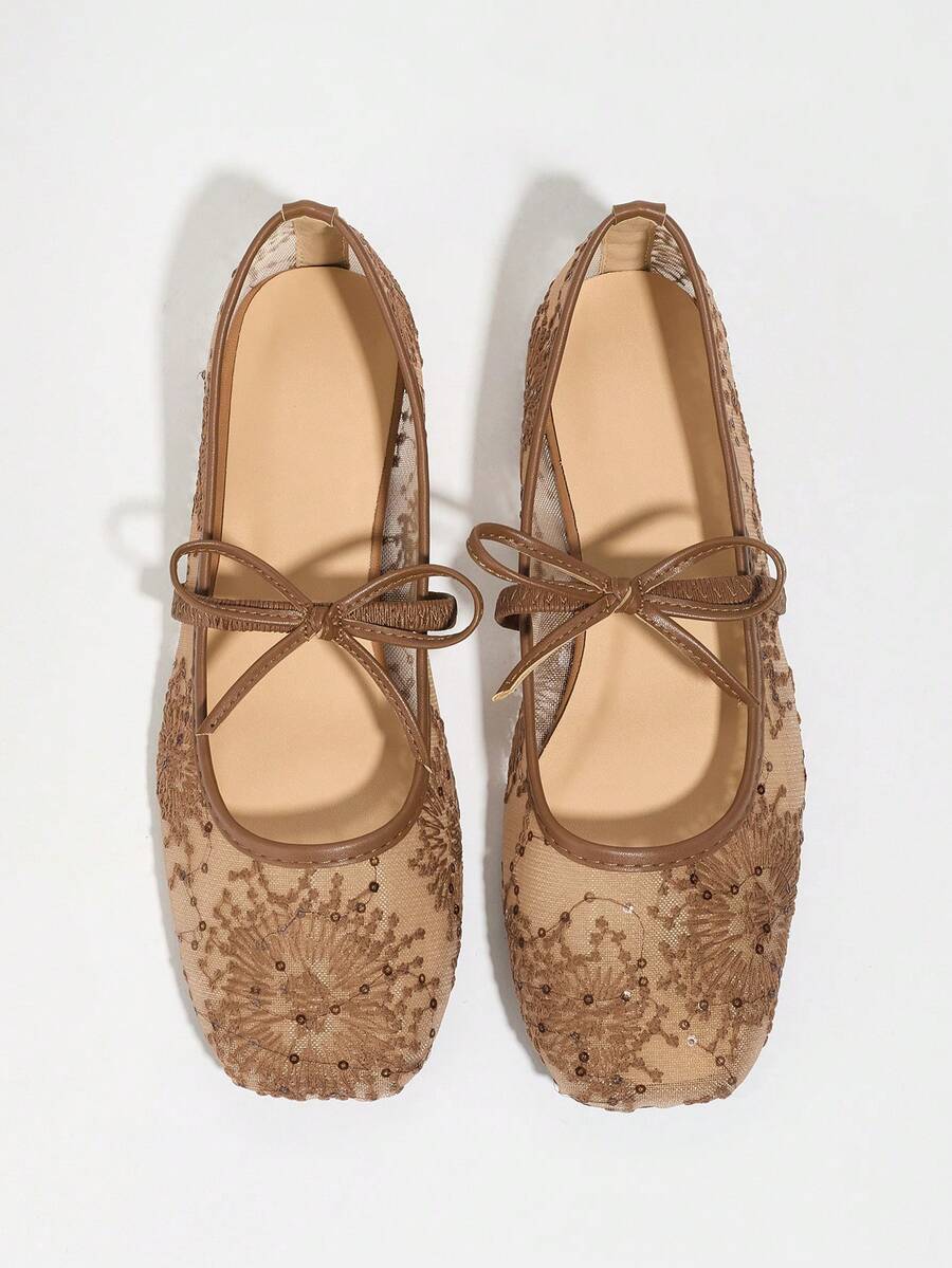 Elowen Lace Mary Jane ballerina's