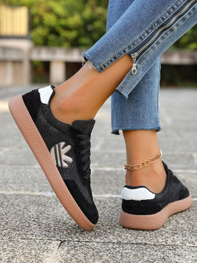Mercer Court zwarte gum sneakers