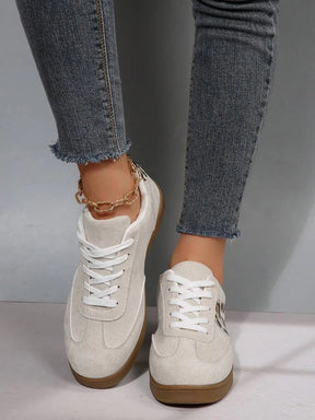 Harbor Court beige sneakers met luipaardprint en rubberen zool