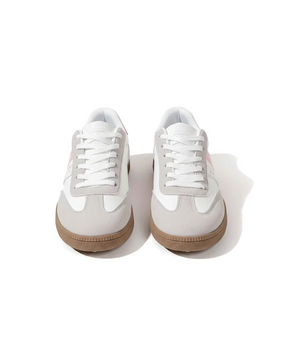 Harper Court Retro Stripe Sneaker