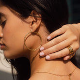 Brincos Argola com Nó Banhado a Ouro 18k- ByFirenzzi