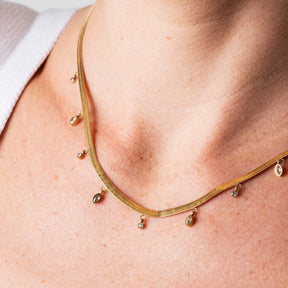 Kraag Choker Luz Banhado a Ouro 18k - ByFirenzzi