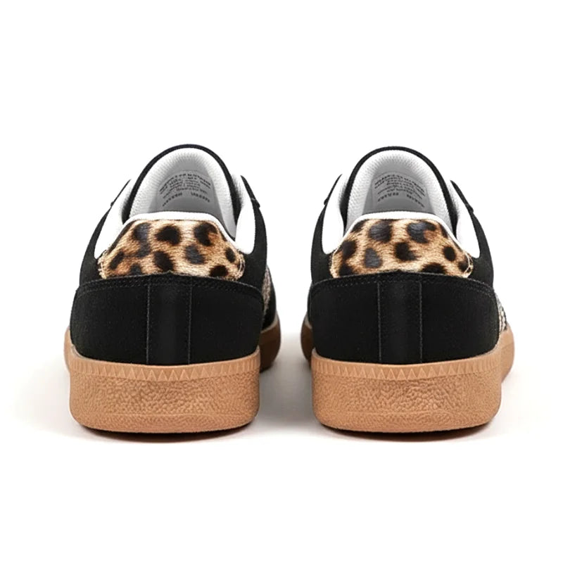 Retro zwarte sneakers met luipaardprint 