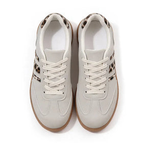 Retro sneaker met luipaardprint in grijs