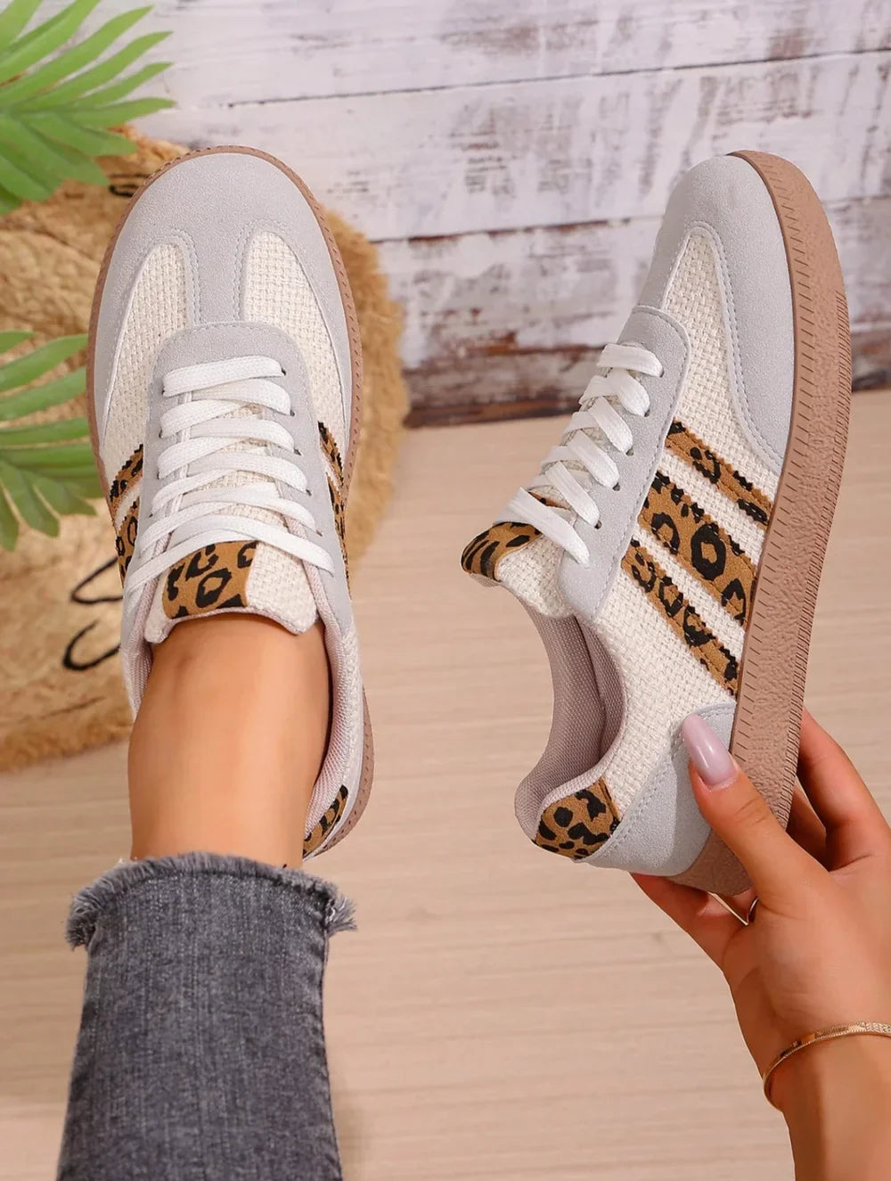 [Limited Edition] Retro sneakers met luipaardprint