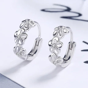 Oorbellen met drie bloemen in 925 sterling zilver – ByFirenzzi