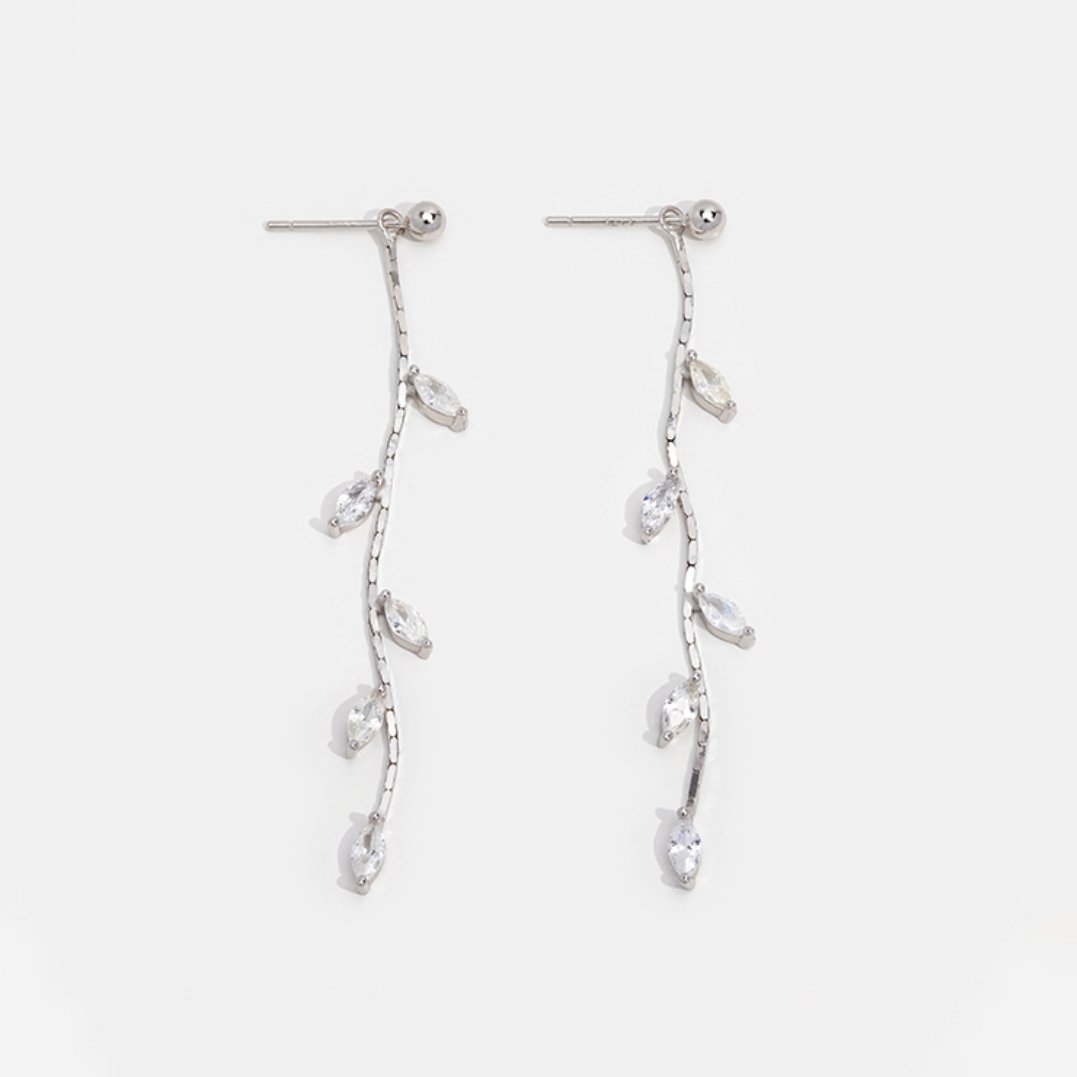 Oorbellen met kristallen blaadjes in 925 sterling zilver – ByFirenzzi