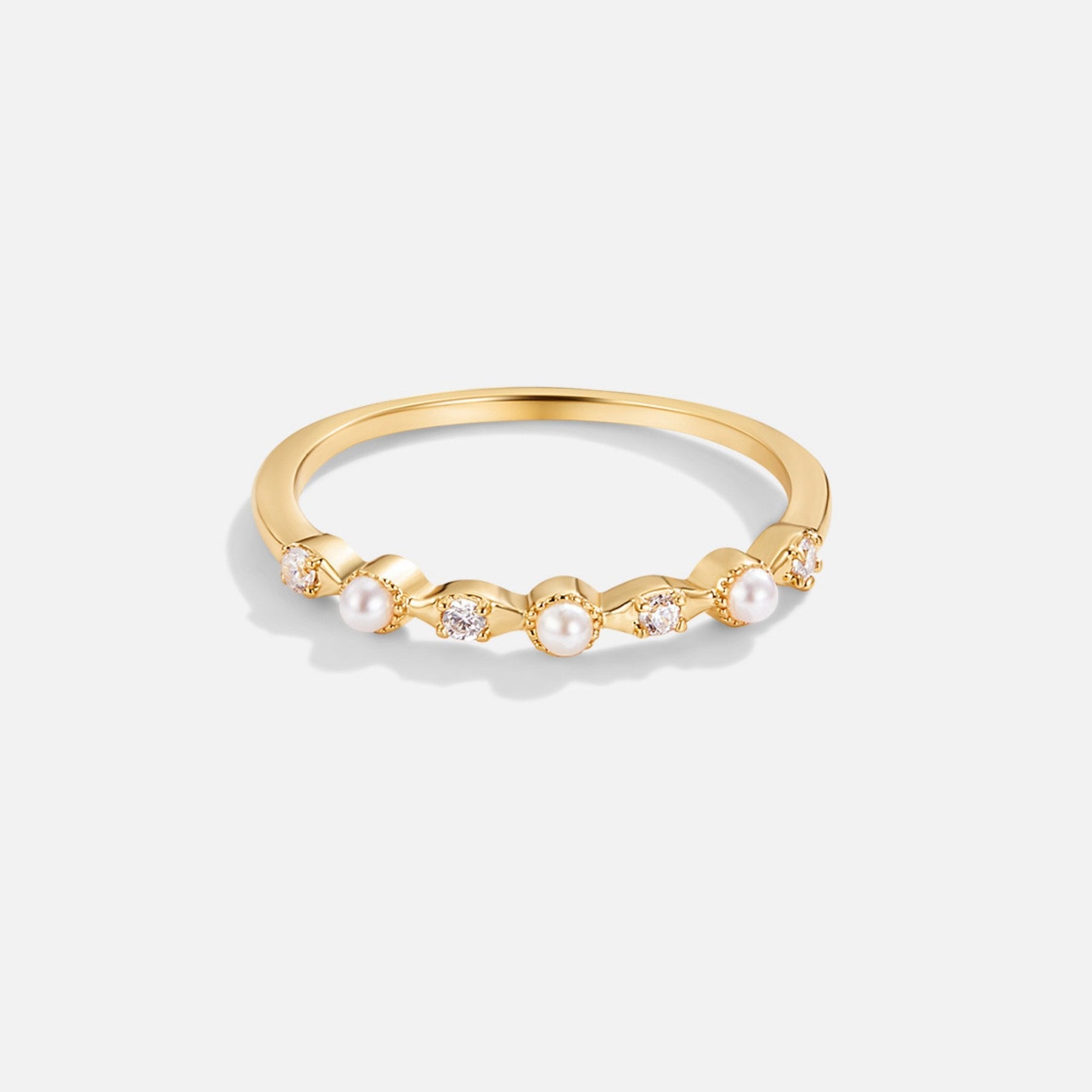 NÃO ENCONTRADO NA ALI - Elsa-ring – 18k vergulde parel- en kristallen band – ByFirenzzi