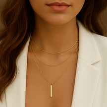 Celina-ketting – 18k vergulde meerlaagse hanger in minimalistisch staafdesign – ByFirenzzi 