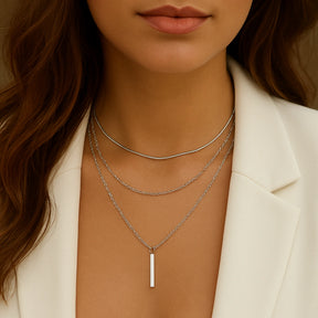 Celina-ketting – 18k vergulde meerlaagse hanger in minimalistisch staafdesign – ByFirenzzi 